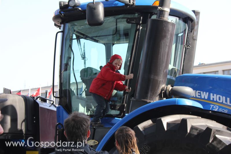 Wizyta Ministra Marka Sawickiego ministra rolnictwa i rozwoju wsi na AGROTECH Kielce