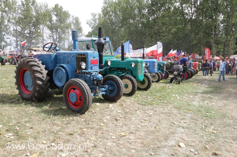 XIII Festiwal Starych Ciągników i Maszyn Rolniczych w Wilkowicach cz.1