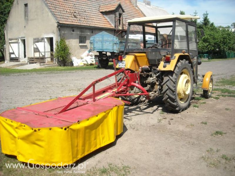 pierwsze sianokosy w roli głownej ursus c330M...