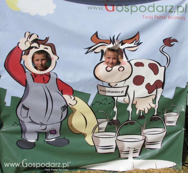 Agro Show 2011 Bednary Zdjęcie z krówką Niedziela