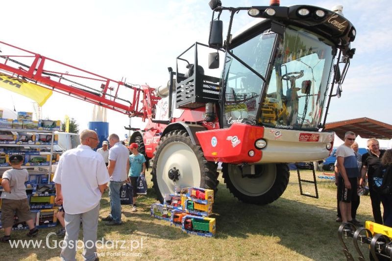 AGRO-TECH Minikowo 2014 - niedziela