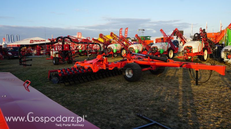 AGRO SHOW o wschodzie słońca