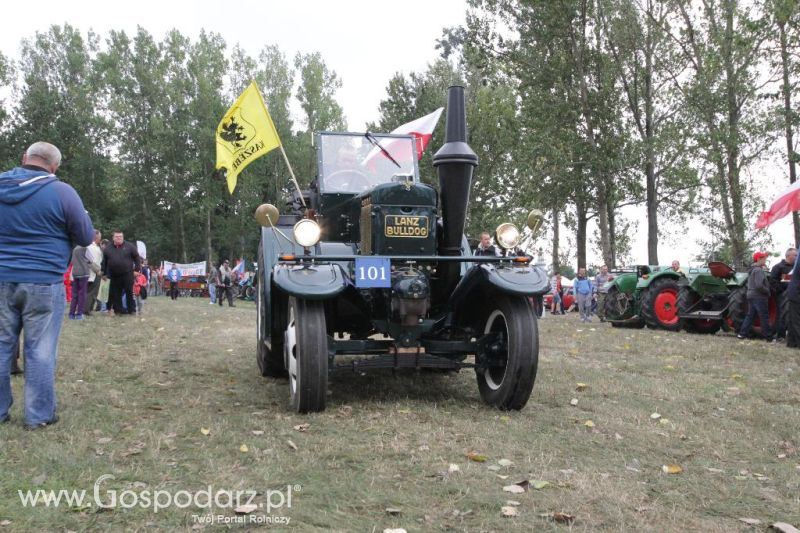 XIII Festiwal Starych Ciągników i Maszyn Rolniczych w Wilkowicach cz.2