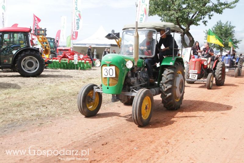 XIII Festiwal Starych Ciągników i Maszyn Rolniczych w Wilkowicach cz.1
