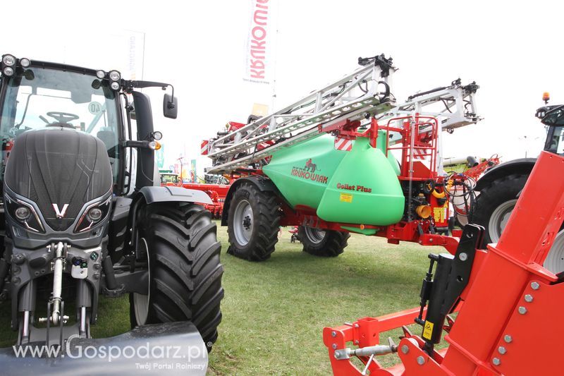 Valtra na Agro-Tech w Minikowie 2016