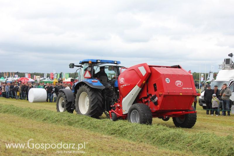 Pokazy maszyn Polskie Zboża Zielone Agro Show 2013