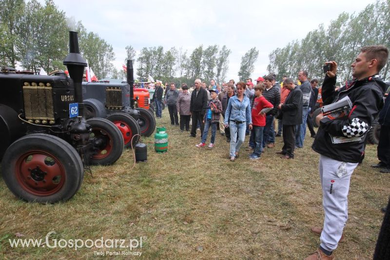 XIII Festiwal Starych Ciągników i Maszyn Rolniczych w Wilkowicach cz.2