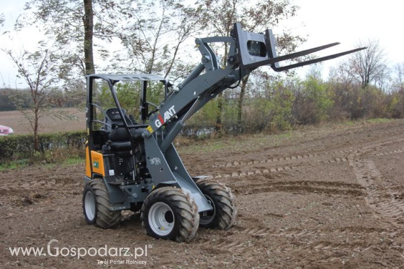 Pokaz polowy ciągników marki KUBOTA