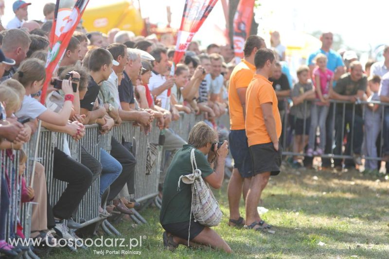 XII Festiwal Starych Ciągników im. Jerzego Samelczaka w Wilkowicach 2013 - niedziela