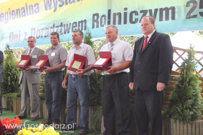 Wręczenie nagród na XVIII Regionalnej Wystawie Zwierząt Hodowlanych w Szepietowie