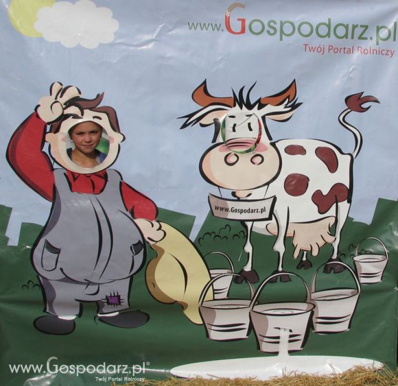 Agro Show 2011 Bednary Zdjęcie z krówką Niedziela
