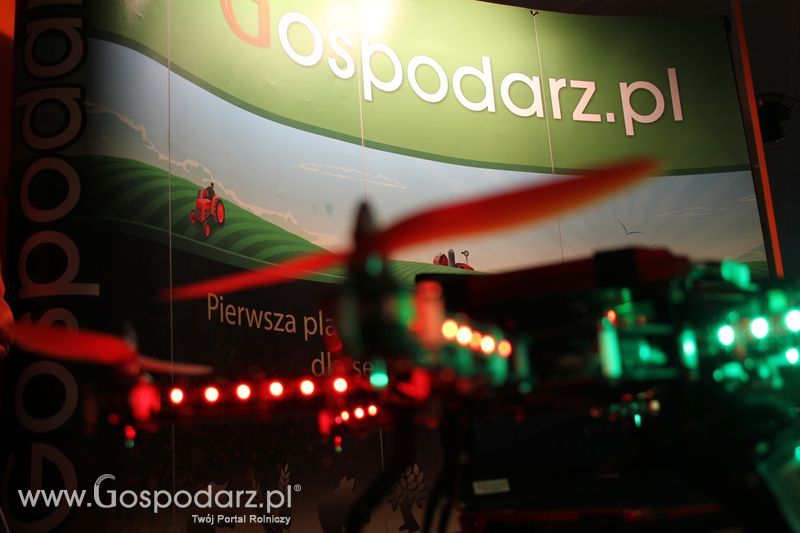 Lot hexakopterem na XII Międzynarodowych Targach FERMA BYDŁA i XV Międzynarodowych Targach FERMA ŚWIŃ i DROBIU