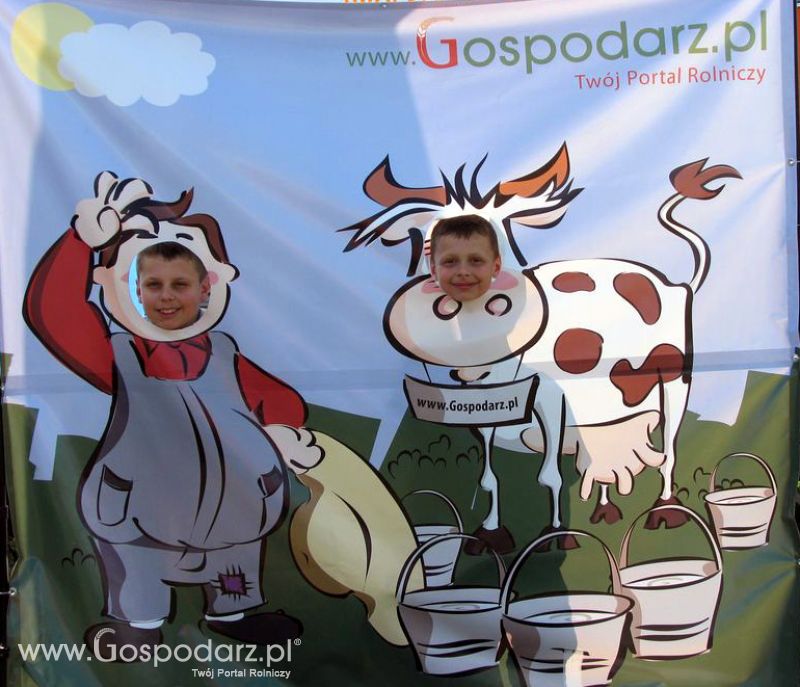 Gospodarz i Krówka znajdź swoje zdjęcie z Zielonego Agro Show 