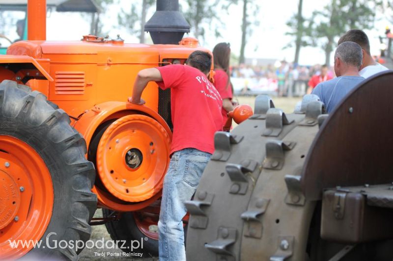 XII Festiwal Starych Ciągników im. Jerzego Samelczaka w Wilkowicach 2013 - niedziela