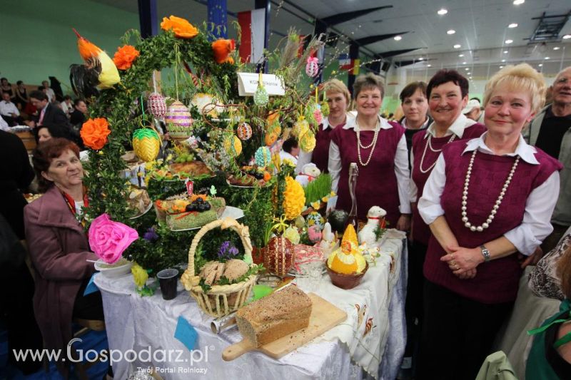 Prezentacja stołów - XVII Spotkania Tradycji Wielkanocnych Ziemi Kłodzkiej