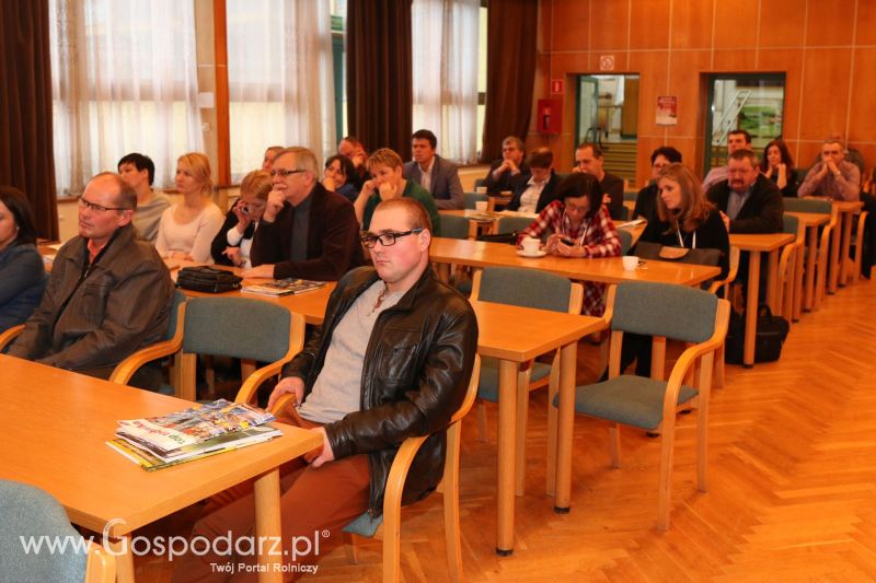 O Ogólnokrajowa konferencja na temat śruty rzepakowej