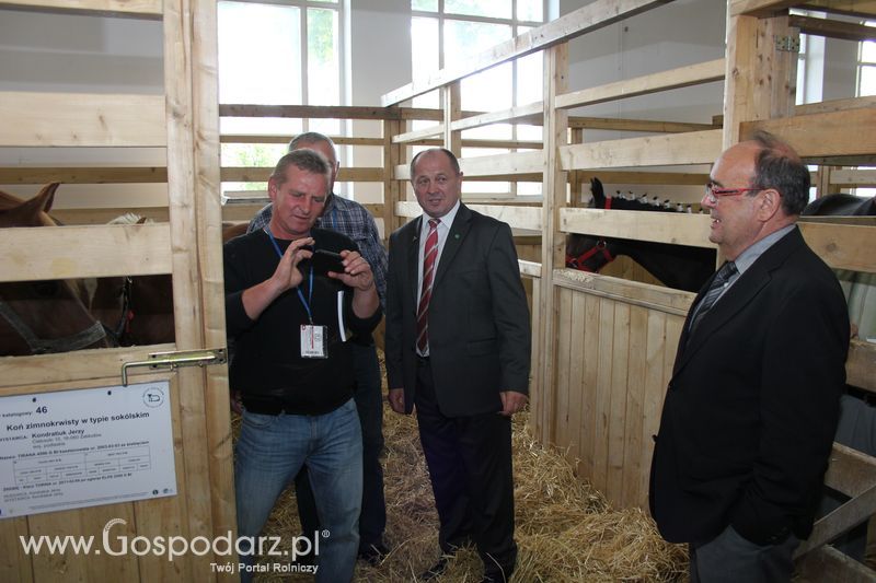 Spacer Ministra Sawickiego po terenie targów Polagra Food i KWZH