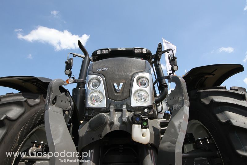 Valtra na OPOLAGRZE 2015