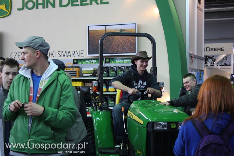 Fotorelacja z XVII Międzynarodowych Targów Techniki Rolniczej AGROTECH i XI Targów Przemysłu Drzewnego i Gospodarki Zasobami Leśnymi LAS-EXPO dzień 2