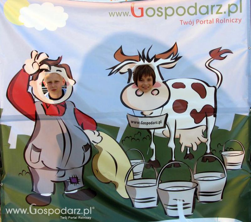 Gospodarz i Krówka znajdź swoje zdjęcie z Zielonego Agro Show 