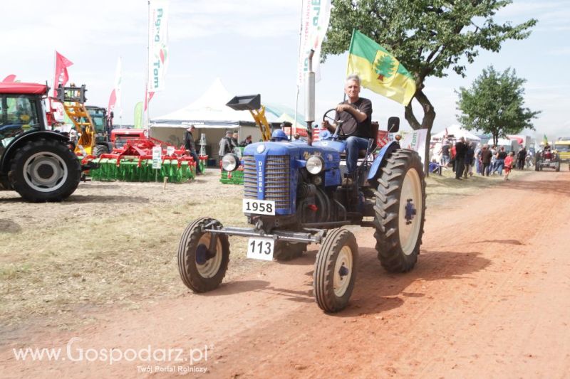 XIII Festiwal Starych Ciągników i Maszyn Rolniczych w Wilkowicach cz.1