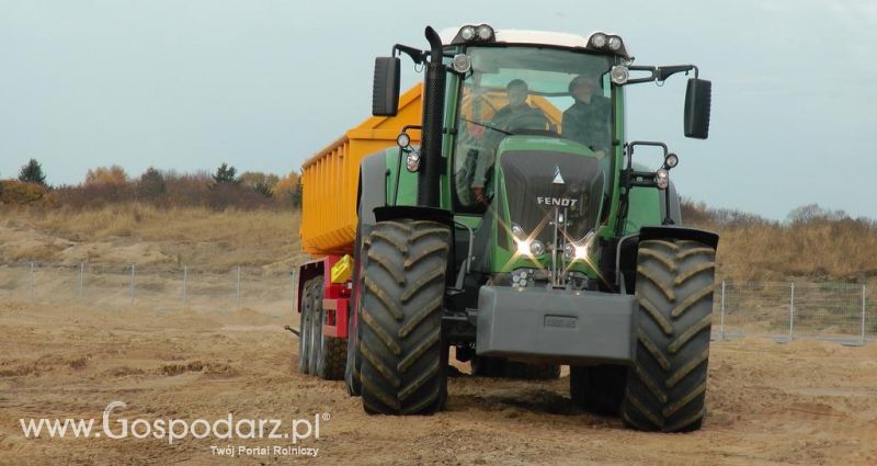 Pokazy sprzętu budowlanego firmy METALTECH