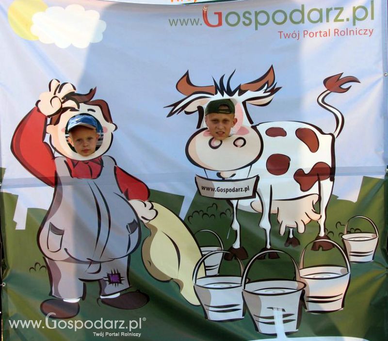 Gospodarz i Krówka znajdź swoje zdjęcie z Zielonego Agro Show 