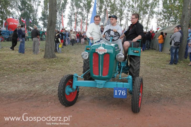 XIII Festiwal Starych Ciągników i Maszyn Rolniczych w Wilkowicach cz.1