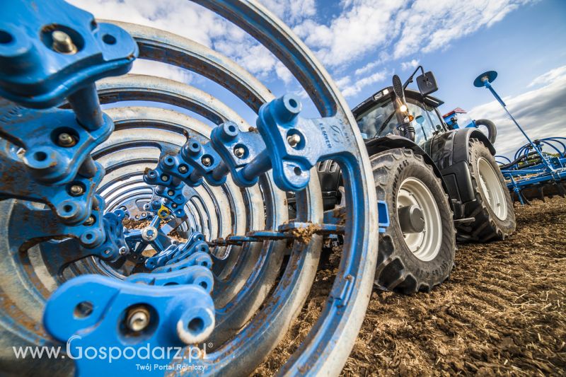 Ciągniki rolnicze Valtra Seria T