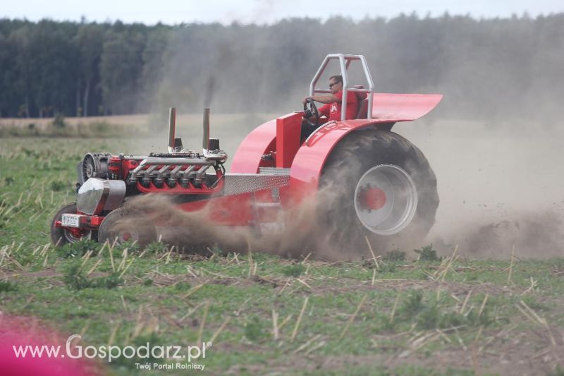 Pokaz GRIZZLY podczas Roltechniki 2014