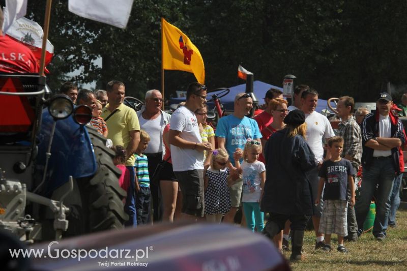 XII Festiwal Starych Ciągników im. Jerzego Samelczaka w Wilkowicach 2013 - niedziela