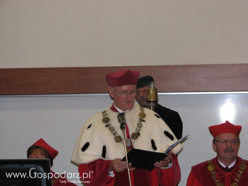 UP Poznań - Uroczystość wręczenia odznaczeń państwowych i uczelnianych oraz dyplomów doktora habilitowanego i promocji doktorskiej