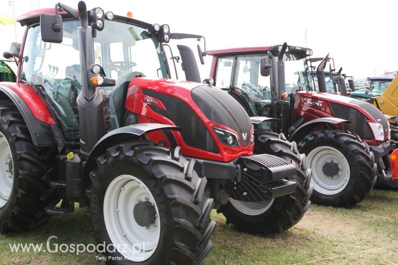 Valtra na Agro-Tech w Minikowie 2016