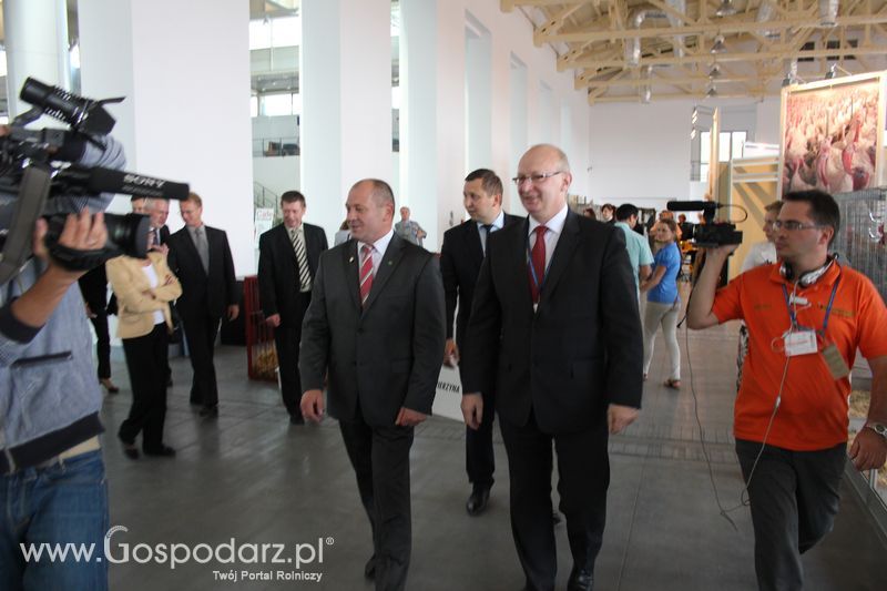 Spacer Ministra Sawickiego po terenie targów Polagra Food i KWZH