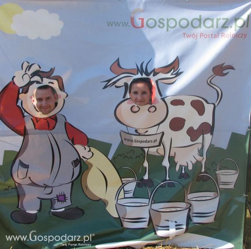 Agro Show 2011 Bednary Zdjęcie z krówką Niedziela