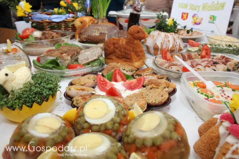 Stoły KGW - XVI Spotkania Tradycji Wielkanocnych Ziemi Kłodzkiej