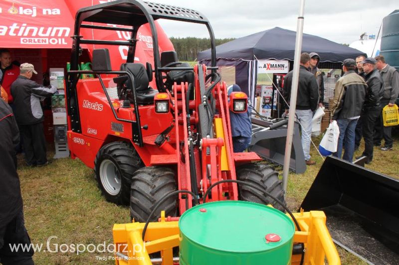 DAMIAN - DYSTRYBUCJA SPRZETU ROLNICZEGO na targach Polskie Zboża Zielone Agro Show 2013