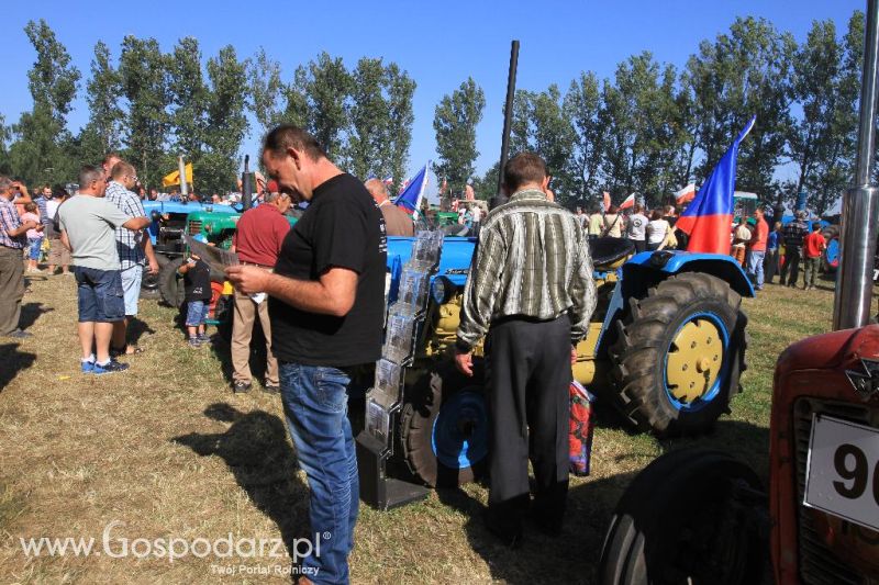 XII Festiwal Starych Ciągników im. Jerzego Samelczaka w Wilkowicach 2013 - niedziela