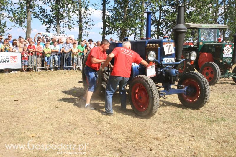 XII Festiwal Starych Ciągników im. Jerzego Samelczaka w Wilkowicach 2013 - niedziela