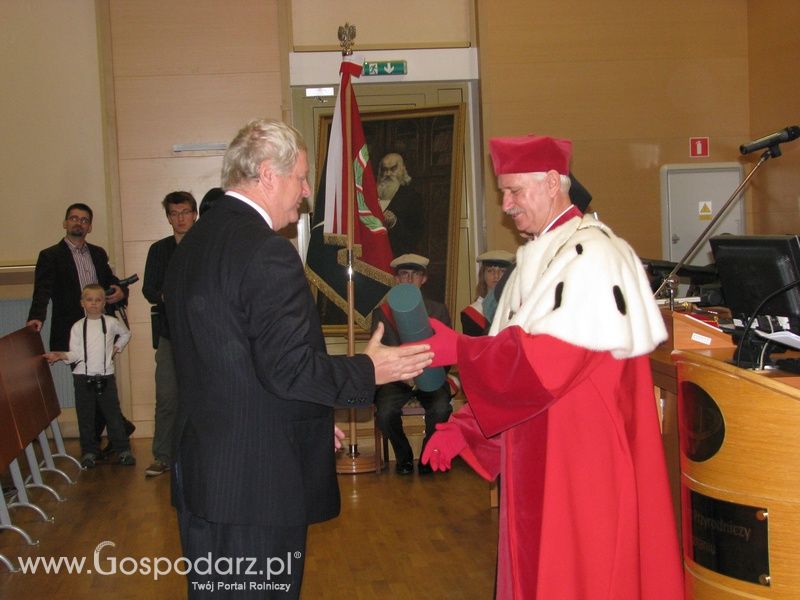 UP Poznań - Uroczystość wręczenia odznaczeń państwowych i uczelnianych oraz dyplomów doktora habilitowanego i promocji doktorskiej