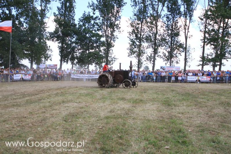 XII Festiwal Starych Ciągników im. Jerzego Samelczaka w Wilkowicach 2013 - niedziela