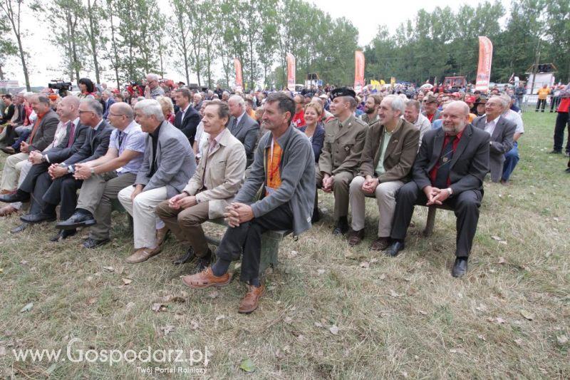 XIII Festiwal Starych Ciągników i Maszyn Rolniczych w Wilkowicach cz.1