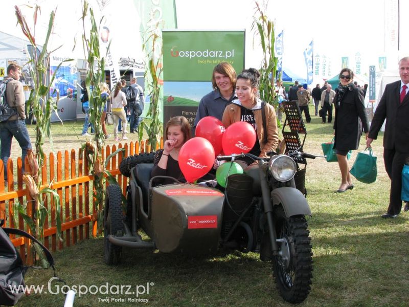 Zdjęcia z Motorem na Agro Show 2012 piątek