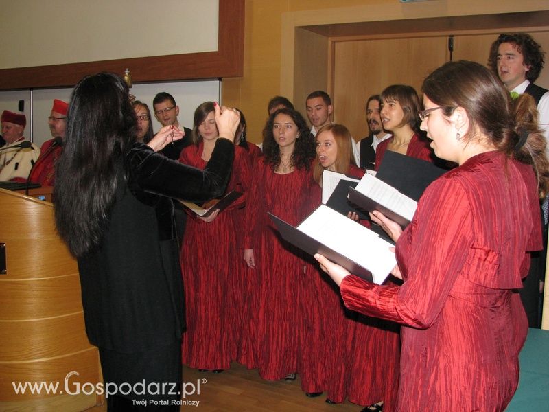 UP Poznań - Uroczystość wręczenia odznaczeń państwowych i uczelnianych oraz dyplomów doktora habilitowanego i promocji doktorskiej