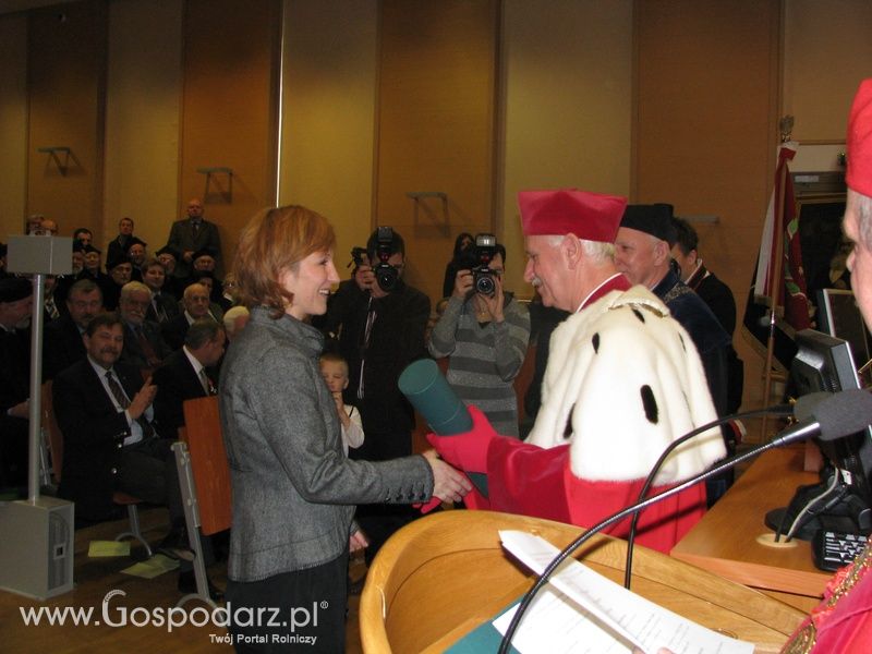 UP Poznań - Uroczystość wręczenia odznaczeń państwowych i uczelnianych oraz dyplomów doktora habilitowanego i promocji doktorskiej