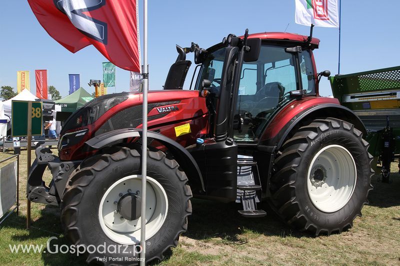 Valtra na Targach Agro-Tech w Minikowie 