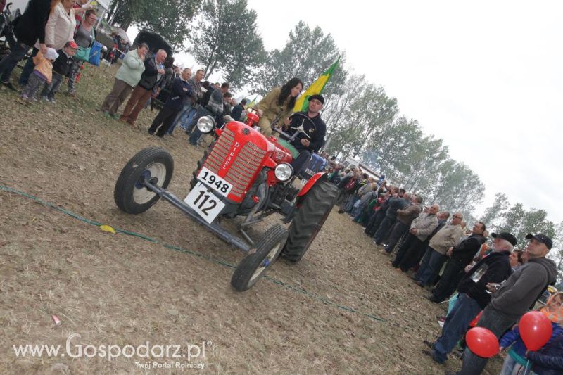 XIII Festiwal Starych Ciągników i Maszyn Rolniczych w Wilkowicach cz.2