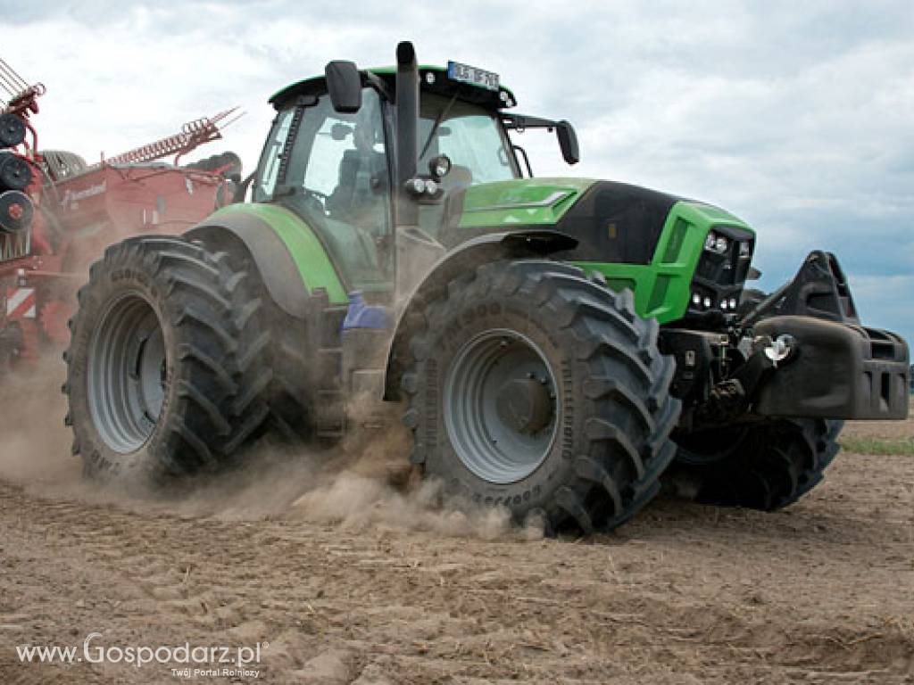 DEUTZ-FAHR - ciągniki, ładowarki teleskopowe, kombajny 6