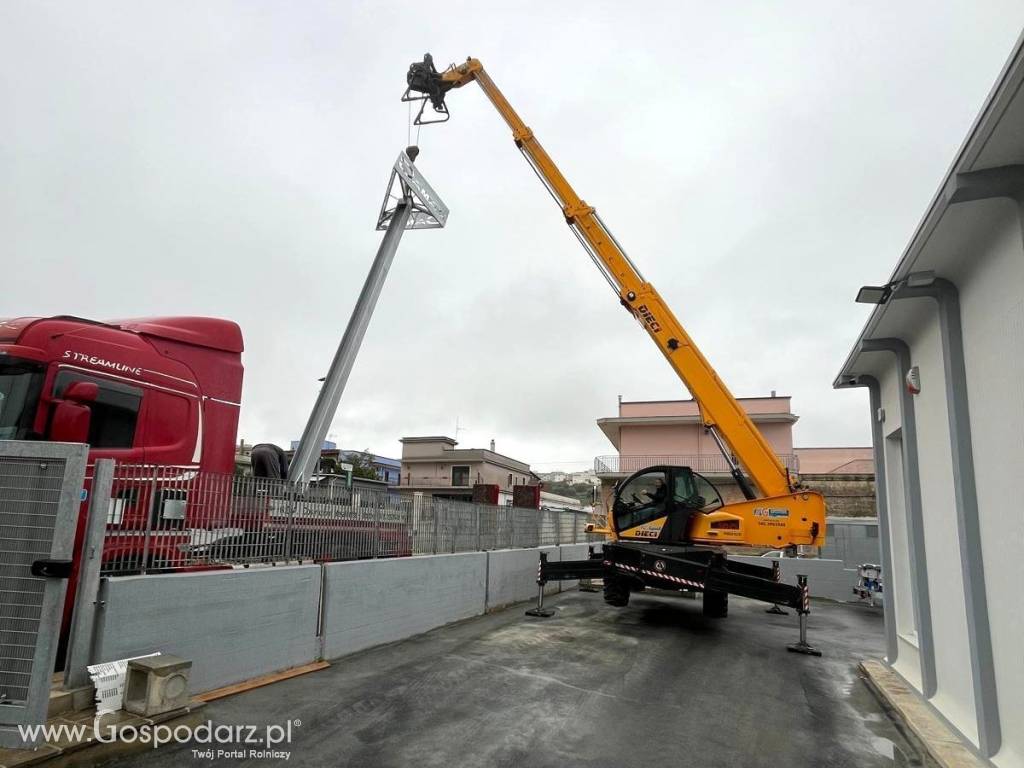 Wynajem ładowarek teleskopowych - ładowarki teleskopowe Merlo Manitou Dieci 8