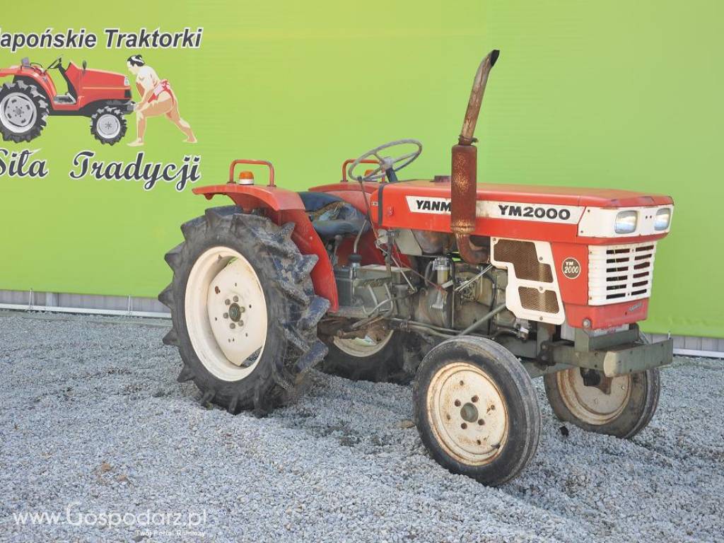 Traktorek Yanmar YM2000